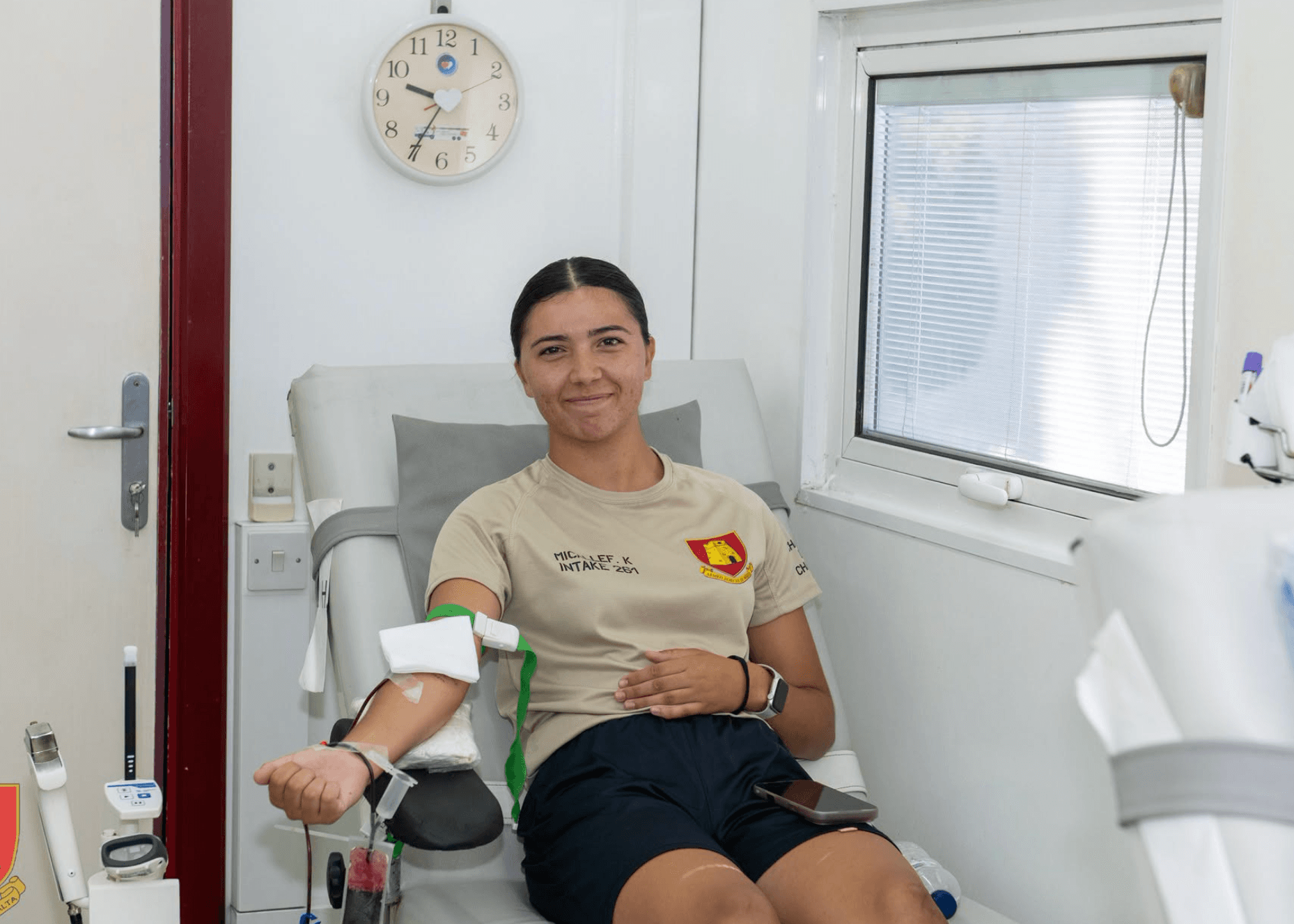 Newly Qualified AFM Gunners Donate Blood Following Recruitment Training