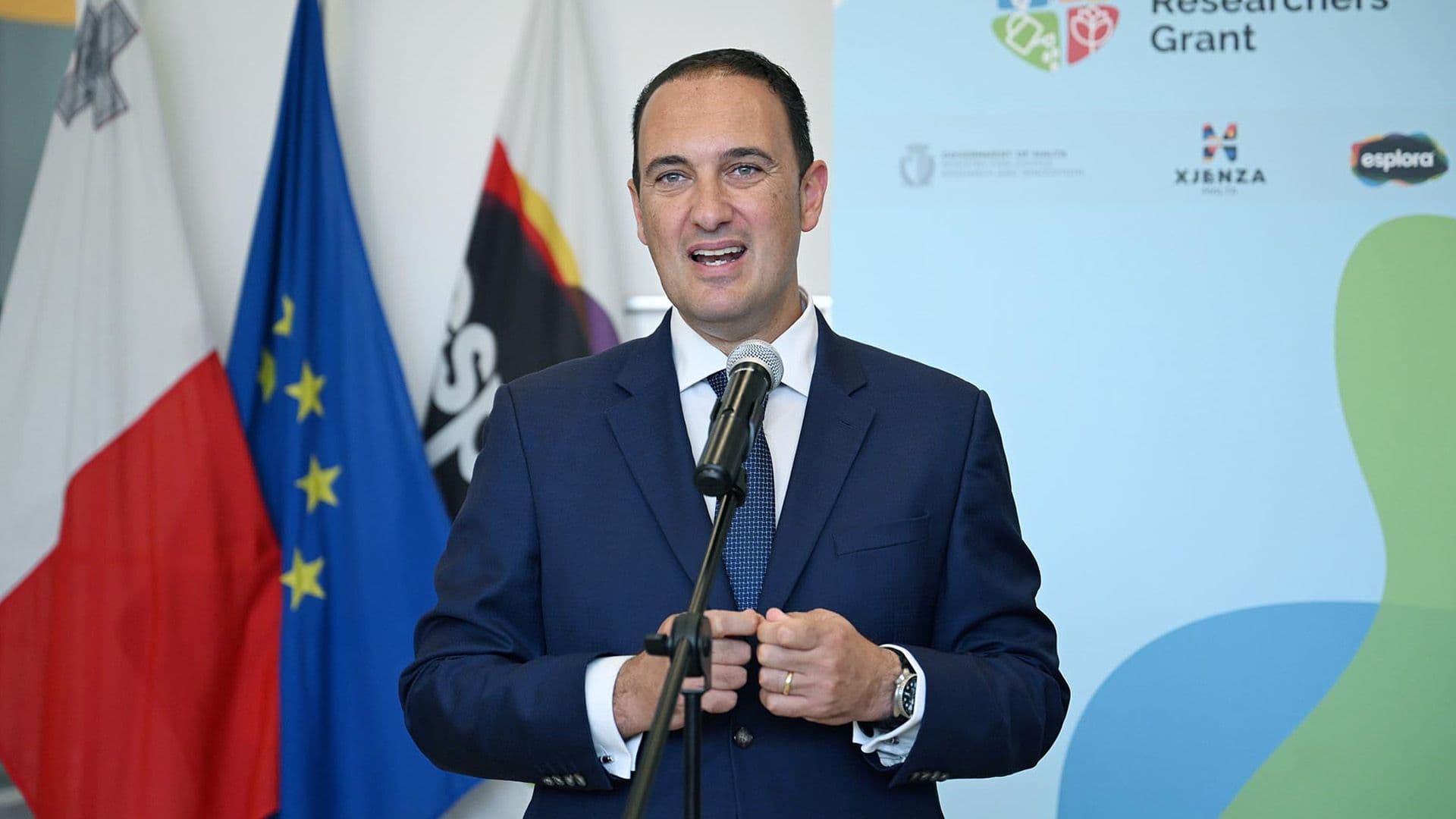 Young Researchers’ Grant Launched To Encourage Science & Research Among Youth